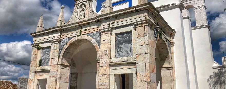 Igreja de Nossa Senhora da Graca do Divor