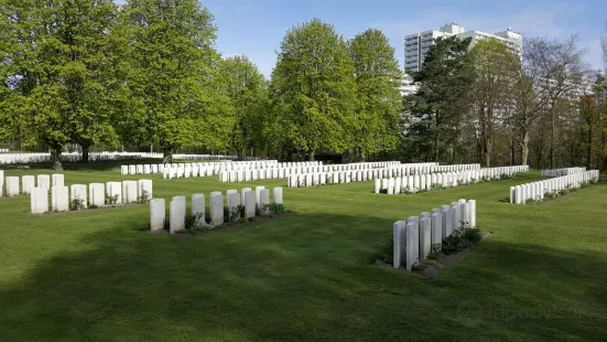 Commonwealth War Cemetery