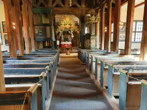 Lom Stave church