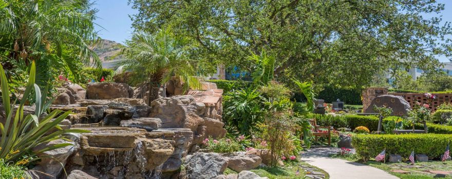 Pierce Brothers Valley Oaks-Griffin Memorial Park, Mortuary & Crematory