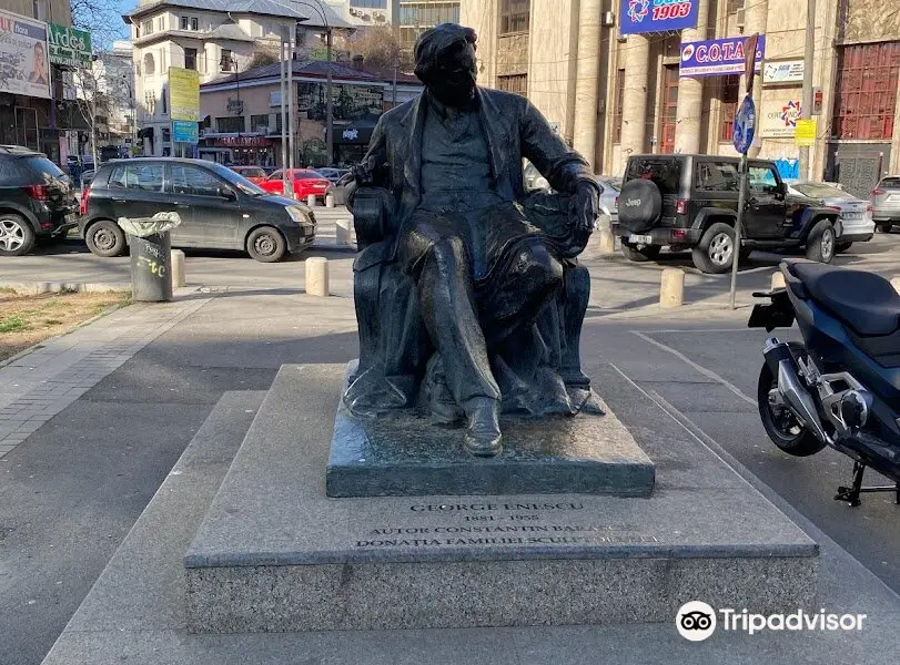 Statue of George Enescu