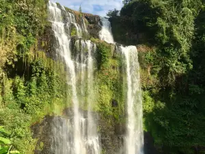 Tad Yuang Waterfalls