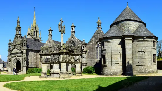 Saint-Thégonnec churchyard