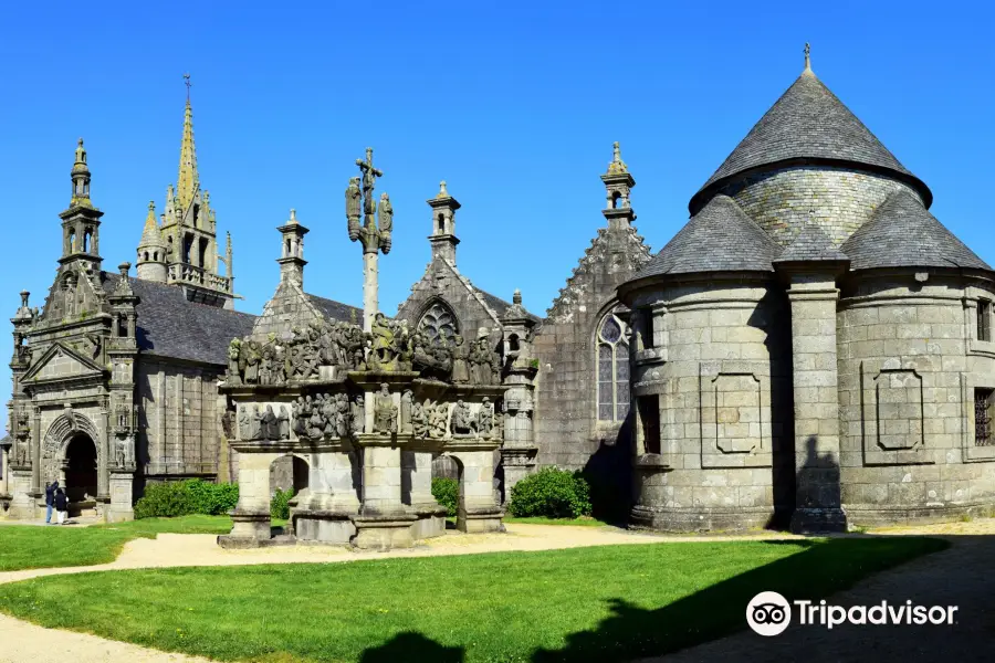 Saint-Thégonnec churchyard