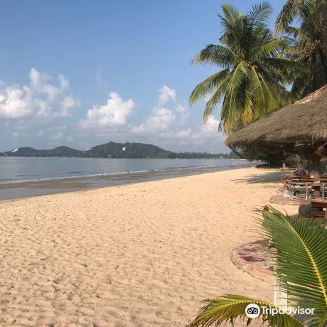 Mae Ram Phueng Beach