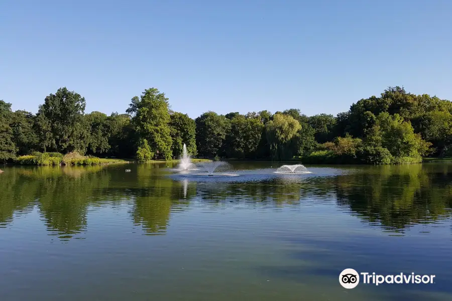 ポウドニョビ公園