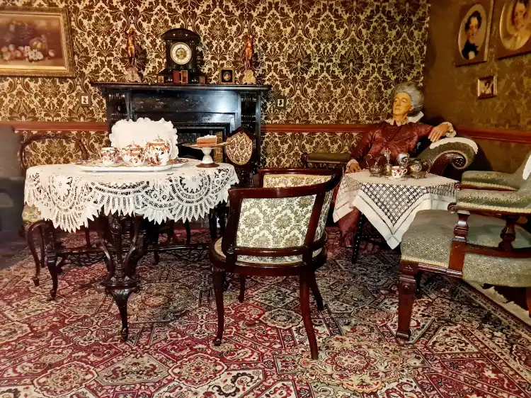 Hotels near KwaZulu-Natal Museum