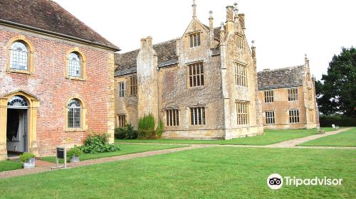 National Trust - Barrington Court