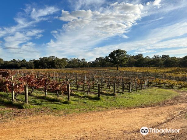 Upper Reach Winery & Restaurant
