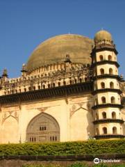 Gol Gumbaz