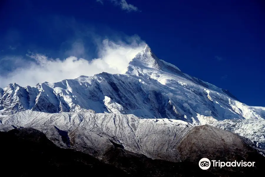 Nepal Pyramids Trekking & Climbing