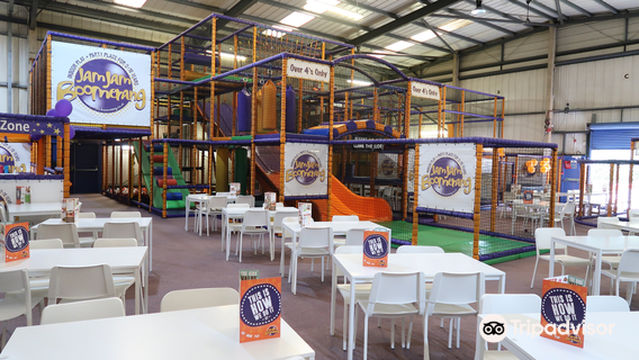 Jam Jam Boomerang Indoor Play, Party and Lazer Venue