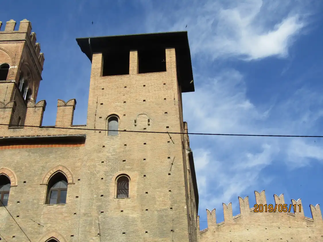 Hotel in zona Torre Lambertini