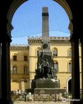 Monumento alla Famiglia Cairoli