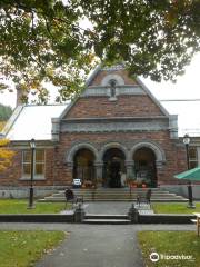 Norman Williams Public Library