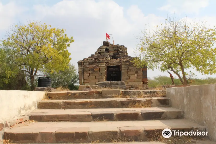 Purneshwar Temple