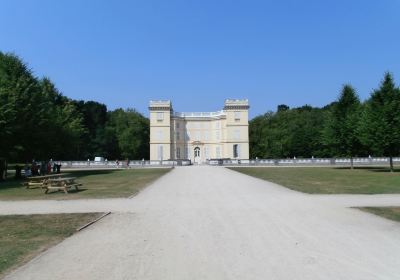 D'Ursel Castle