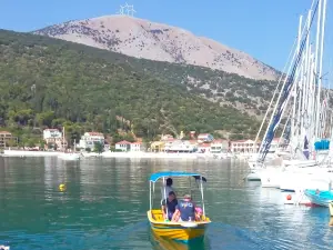 Yellow Boats Kefalonia