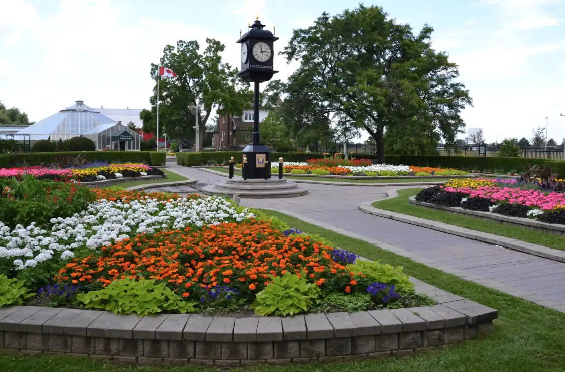 Hotel in zona Donald M. Gordon Chinguacousy Park