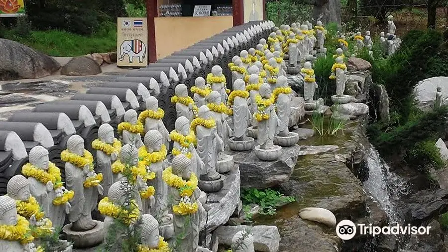 Wawoojeongsa Temple