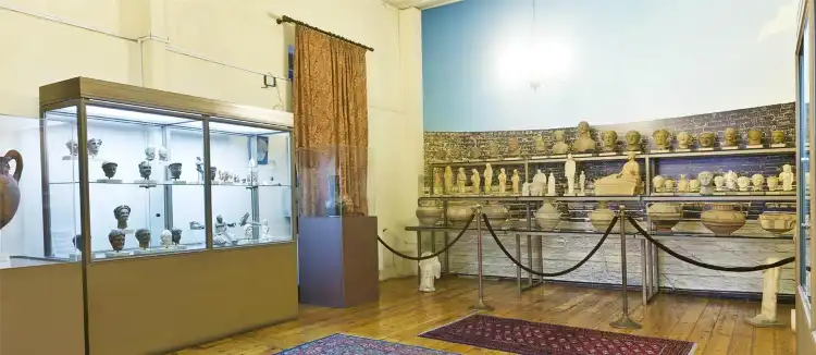 Hotels near Pierides Museum - Bank of Cyprus Cultural Foundation
