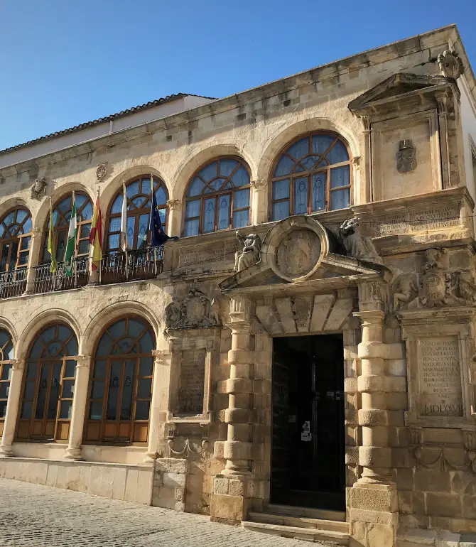 Martos