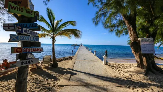 Rum Point Beach