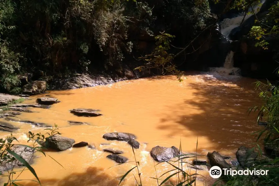 Cachoeira Veu de Noiva Cachoeira Veu de Noiva