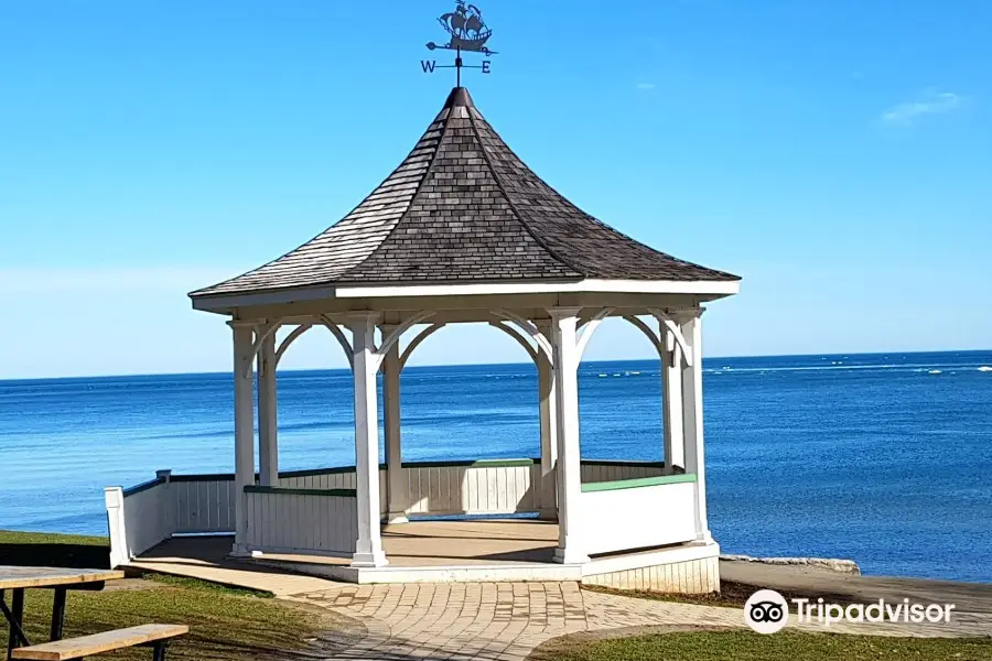 Queen's Royal Park Gazebo