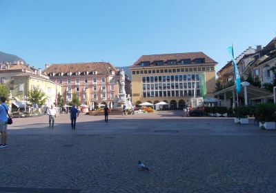 Piazza Walther