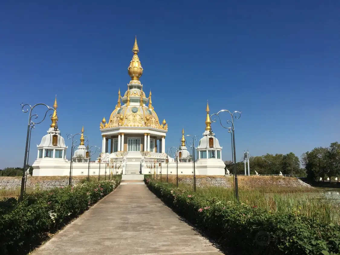 Hotels near Wat Thung Setthi