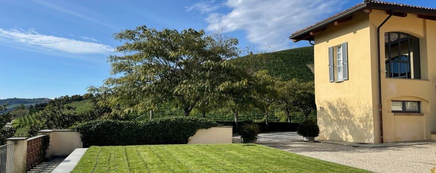 Tenute Cisa Asinari dei Marchesi di Gresy S.S.A. Azienda Agricola Martinenga