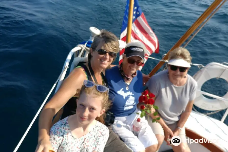 Frankfort Sailing Excursions