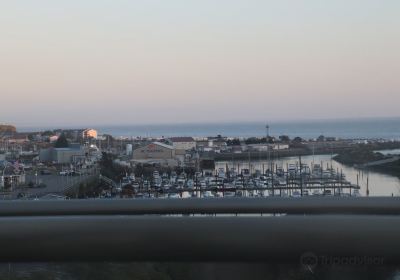 Port of Brookings Harbor, Office