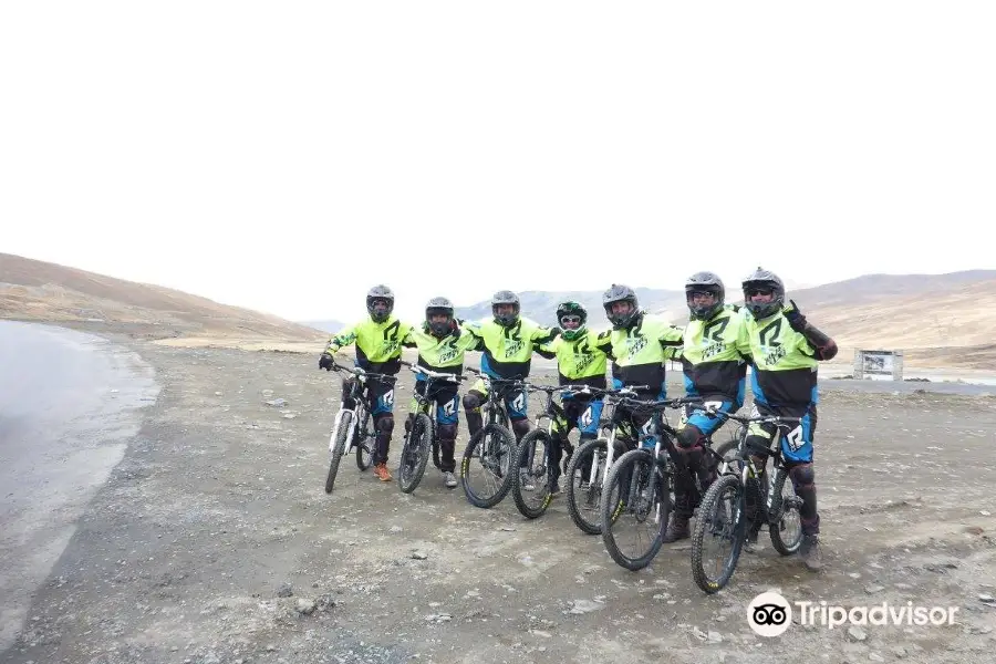 Ride On Bolivia Biking