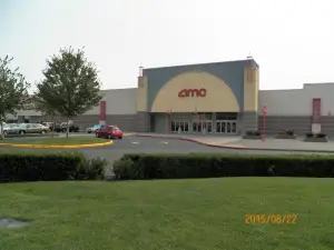 AMC Loews Lakewood Towne Center 12