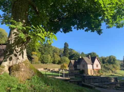 ナショナル・トラスト - チェッドワース・ローマン・ヴィラ