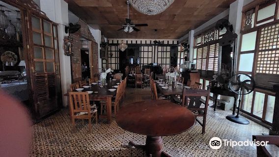 Camina Balay nga Bato