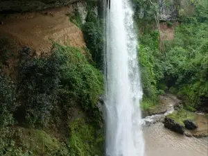 Kaporogwe Falls