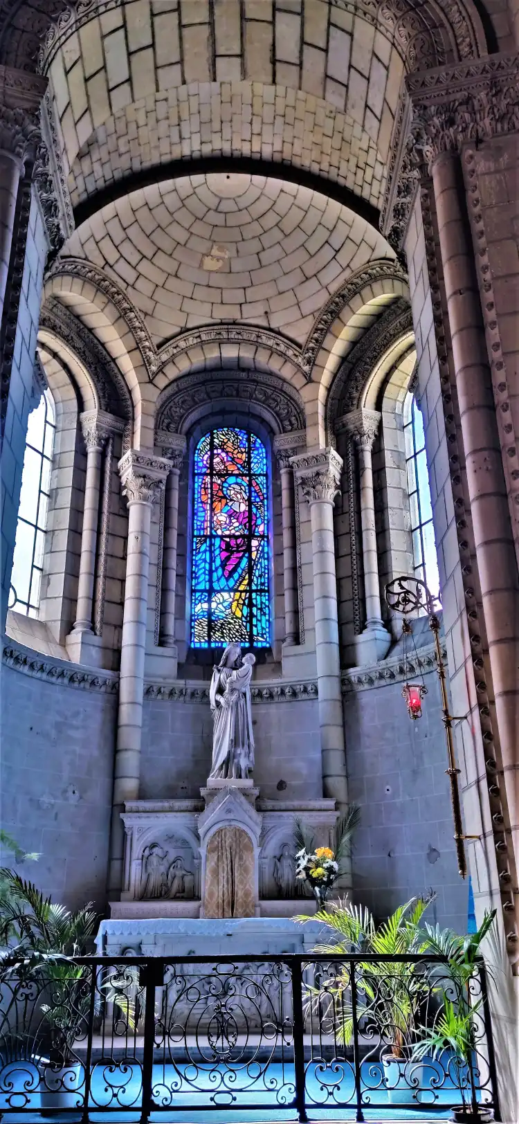 Các khách sạn gần Eglise Saint Laud