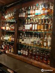 Dillon Whiskey Bar