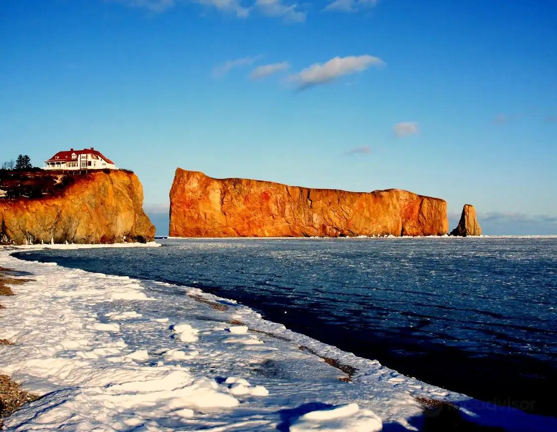 Hotels near Percé Rock