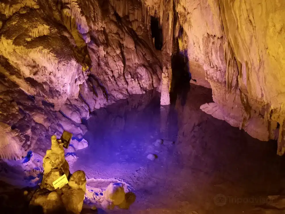 Hotel in zona Dim Cave
