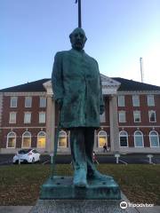 Collis P. Huntington Statue