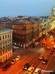 Alltheroofs - Rooftop Tours in St. Petersburg