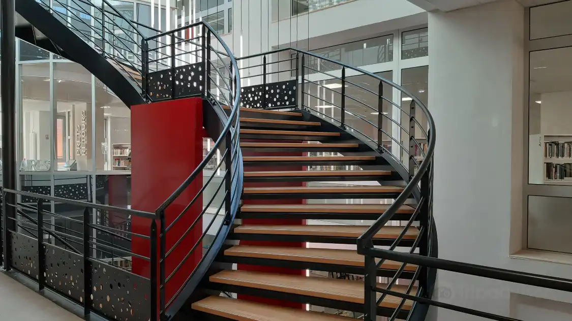Hotels near Mediatheque Centrale