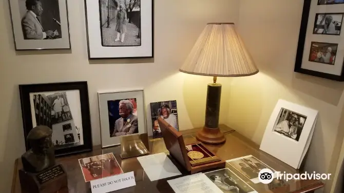 2_Gordon Parks Museum