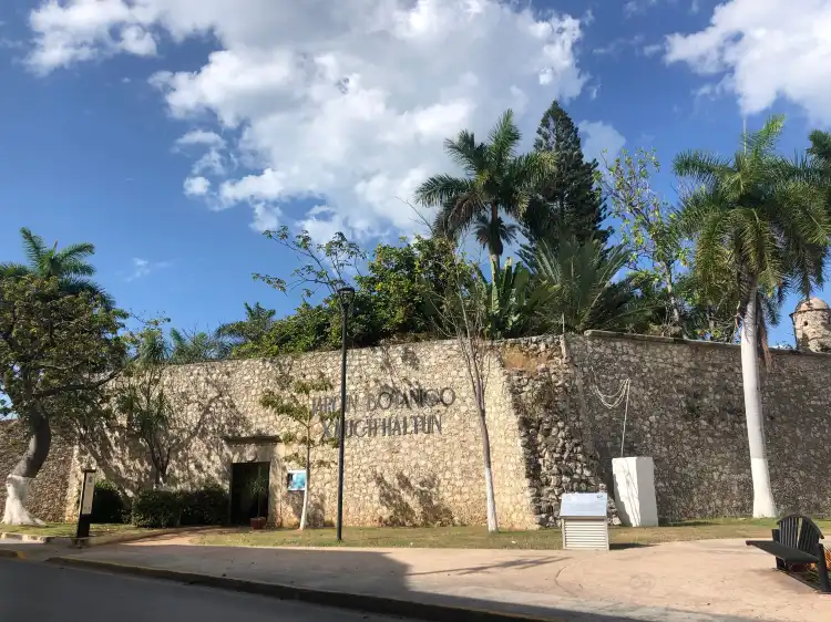 Hotels near Jardin Botanico X'much Haltun