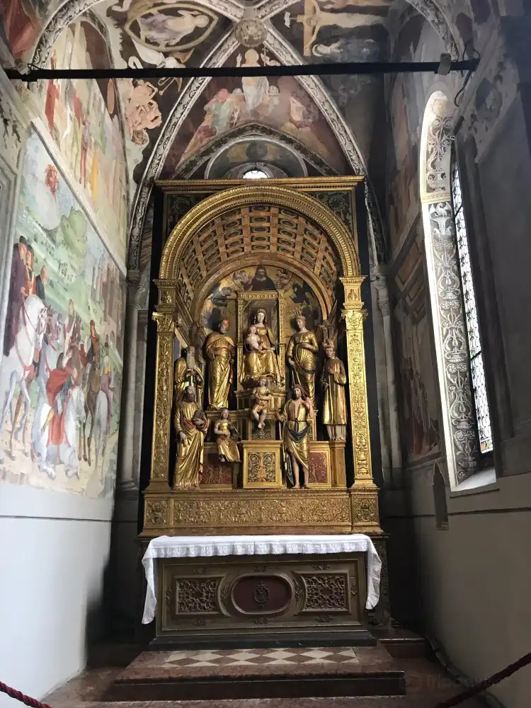 Hotels near Chiesa di Santo Stefano