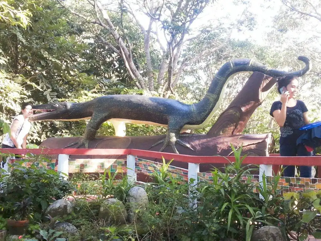 Hotels near La Union Botanical and Zoological Garden